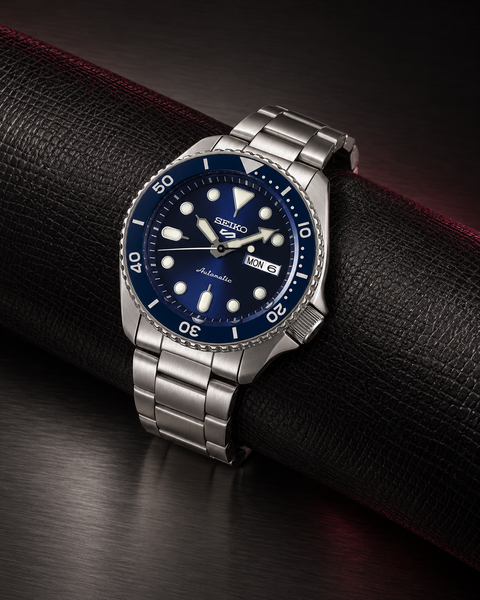 Seiko SRPD51K1 5 Sports SKX Series Automatic 42.5 mm Watch