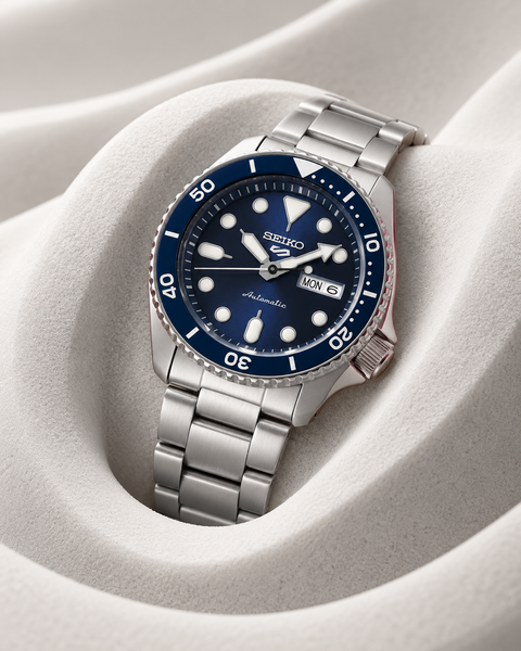 Seiko SRPD51K1 5 Sports SKX Series Automatic 42.5 mm Watch