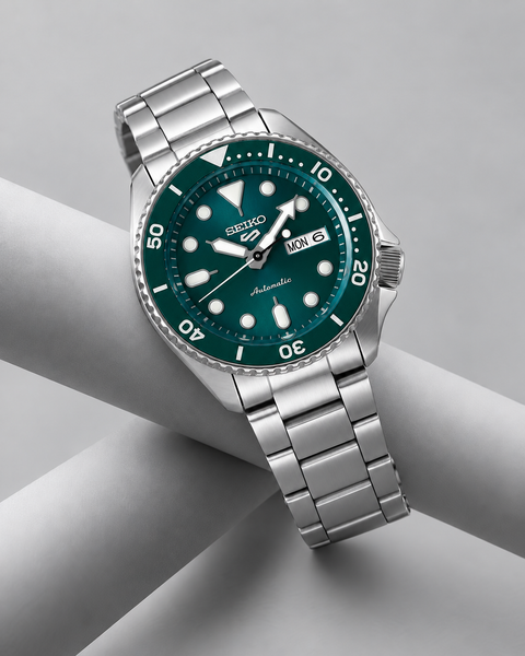 Seiko SRPD61K1 5 Sports SKX Series Automatic 42.5 mm Watch
