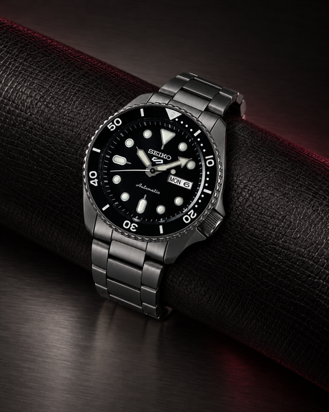 Seiko SRPD65K1 5 Sports SKX Series Automatic 42.5 mm Watch